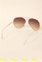 Load image into Gallery viewer, Oversized Double Bridge Fashion Aviator Sunglasses Pink/Blue