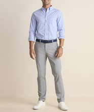 Load image into Gallery viewer, Vineyard Vines On-The-Go Pant in Ultimate Gray