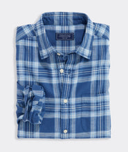 Load image into Gallery viewer, Vineyard Vines Miacomet Plaid Island Slub Shirt in Moonshine