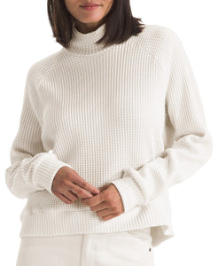 The North Face Women's Mock Neck Chabot Pullover in White Dune