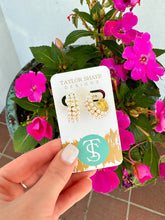 Load image into Gallery viewer, Taylor Shaye Frances Hoops