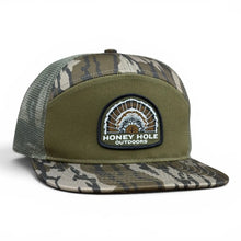 Load image into Gallery viewer, Honey Hole Outdoors 7 Panel- Turkey Bottomland
