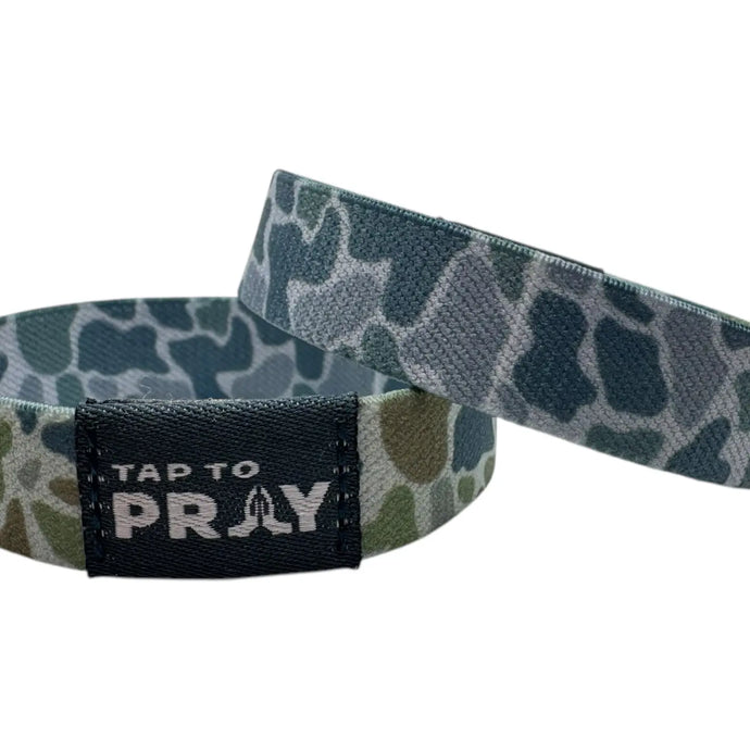 Versible River Rock Camo Moss & Slate Tap to Pray Wristband