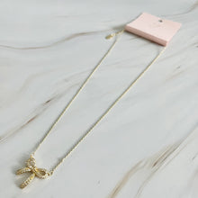 Load image into Gallery viewer, Simply Shine Gold Bow Necklace