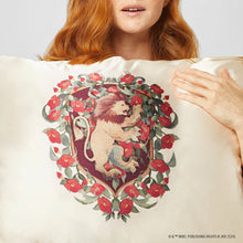 Load image into Gallery viewer, Harry Potter x Kitsch Gryffindor Standard Satin Pillowcase