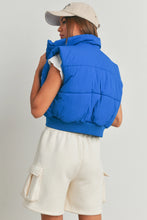 Load image into Gallery viewer, Saying Nothing More Crop Puffer Vest in Blue