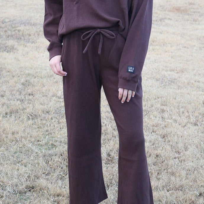 Lulu Mac Waffle Pants in Brown