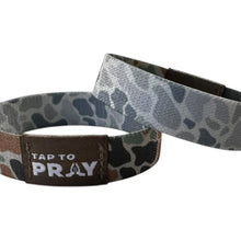 Load image into Gallery viewer, Versible River Rock Camo Classic &amp; Sage Tap to Pray Wristband