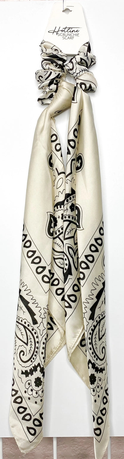Scrunchie Scarf in Cream Paisley