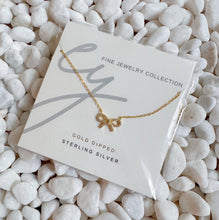 Load image into Gallery viewer, Classy Shining Bow Gold Necklace