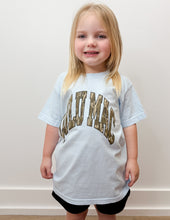 Load image into Gallery viewer, Lulu Mac YOUTH Bottomland Camo Logo SS Tee in Chambray