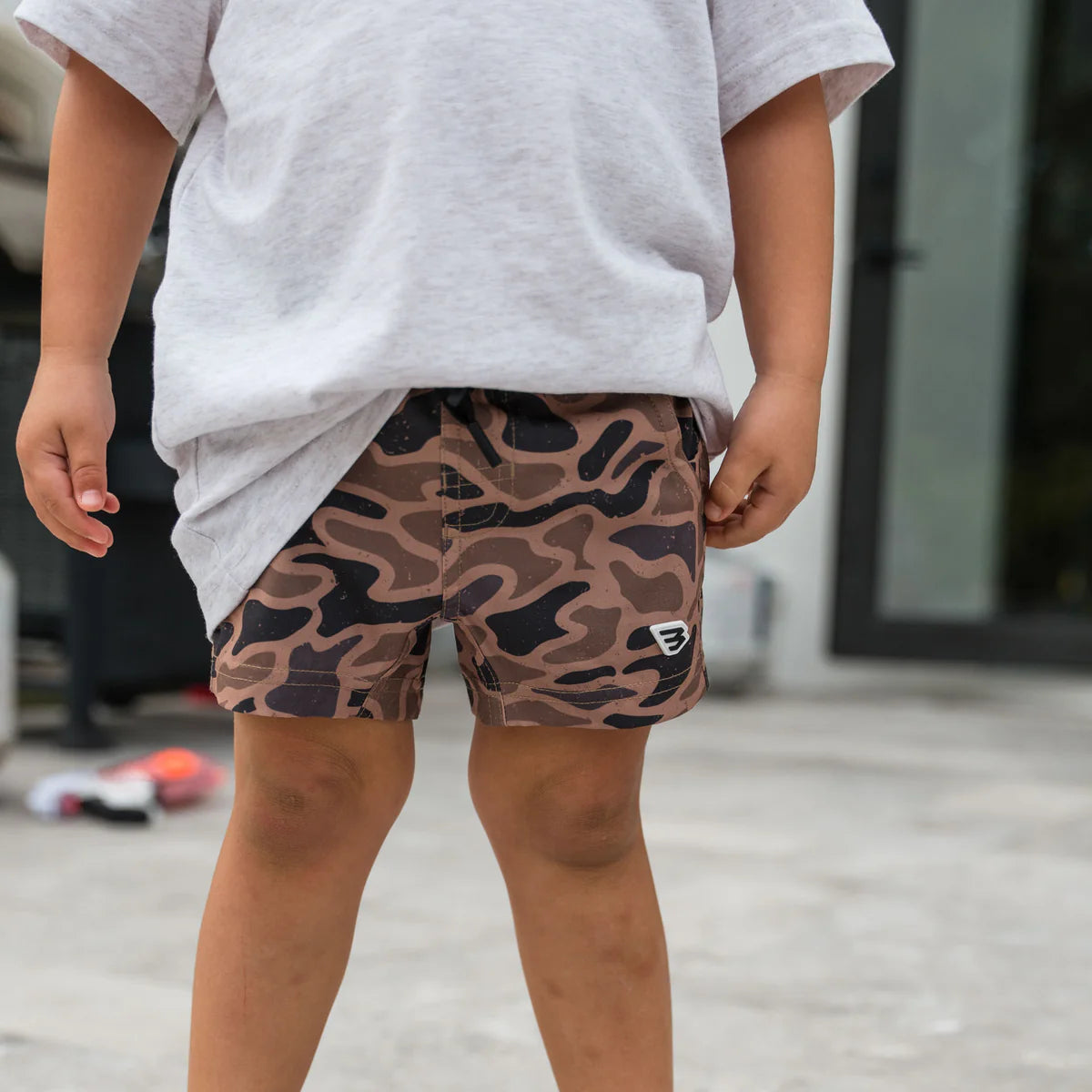 Burlebo Youth Athletic Shorts in Gauge Camo
