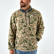 Load image into Gallery viewer, Burlebo Sherpa Quarter Zip Pullover in Alpine Camo
