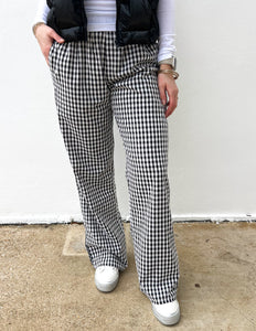 Happy Days Gingham Pants in Black