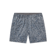 Load image into Gallery viewer, Southern Marsh Men&#39;s Billfish Lined Performance Short Light Blue Camo