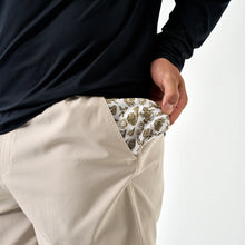 Load image into Gallery viewer, Burlebo 7&quot; Everyday Shorts in Light Khaki-Into The Wild Pockets