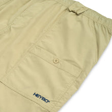Load image into Gallery viewer, Heybo Bay Shorts Khaki