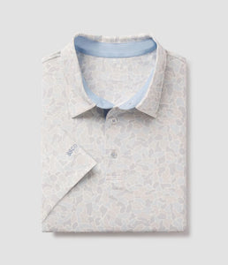 Southern Shirt Men's Hunters Hideaway Printed Polo in River Rock