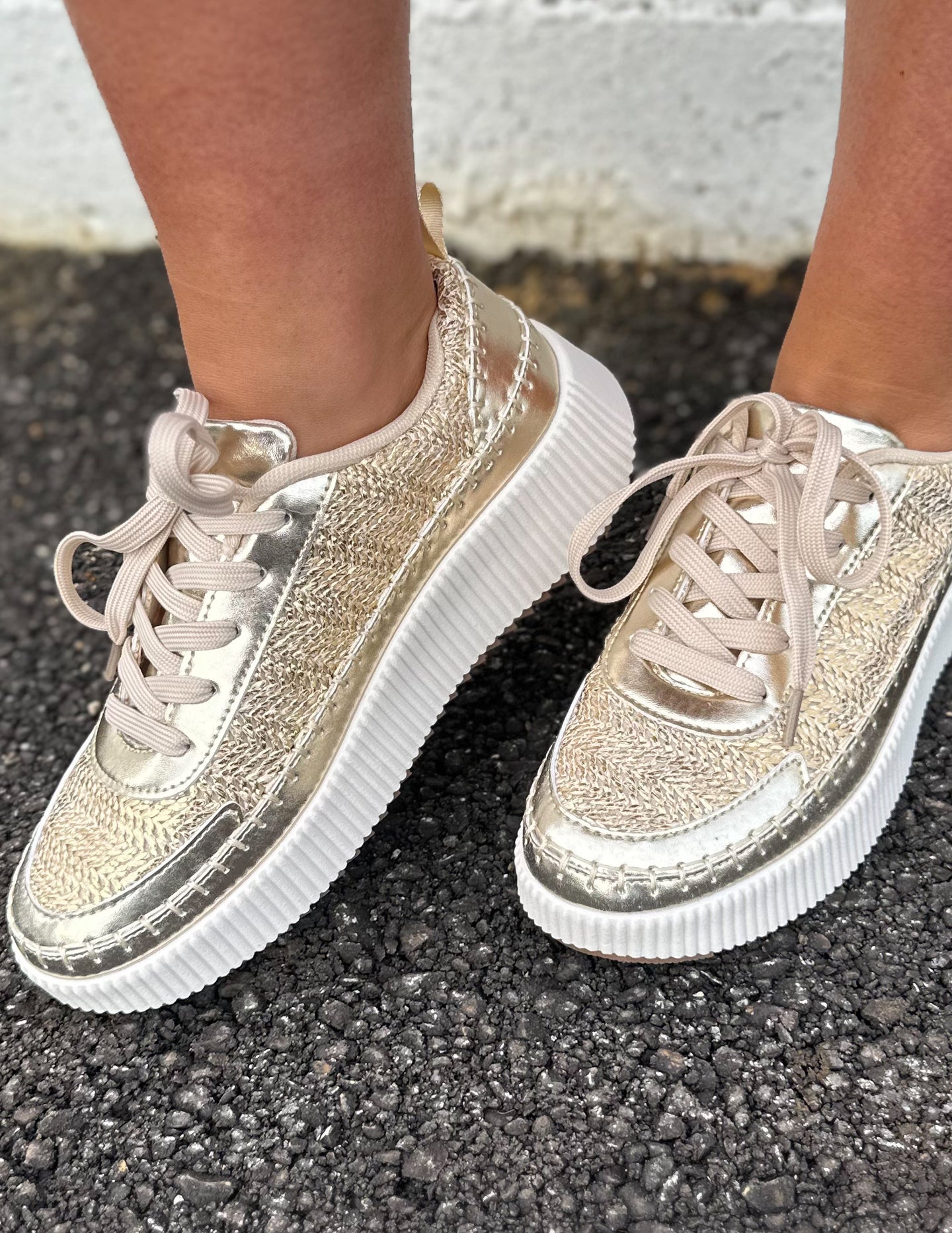 Read The Room Platform Sneaker Gold