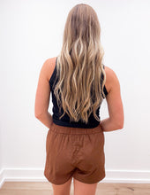 Load image into Gallery viewer, Lulu Mac DD Solid Brown Shorts