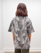 Load image into Gallery viewer, Jesus Loves You Heavyweight Camo Tee in Midnight Oak