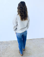 Load image into Gallery viewer, Hideaway Distressed Mom Jeans