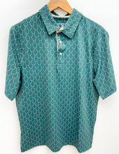 Load image into Gallery viewer, Southern Shirt Co. Men&#39;s Love Of The Hunt Printed Polo