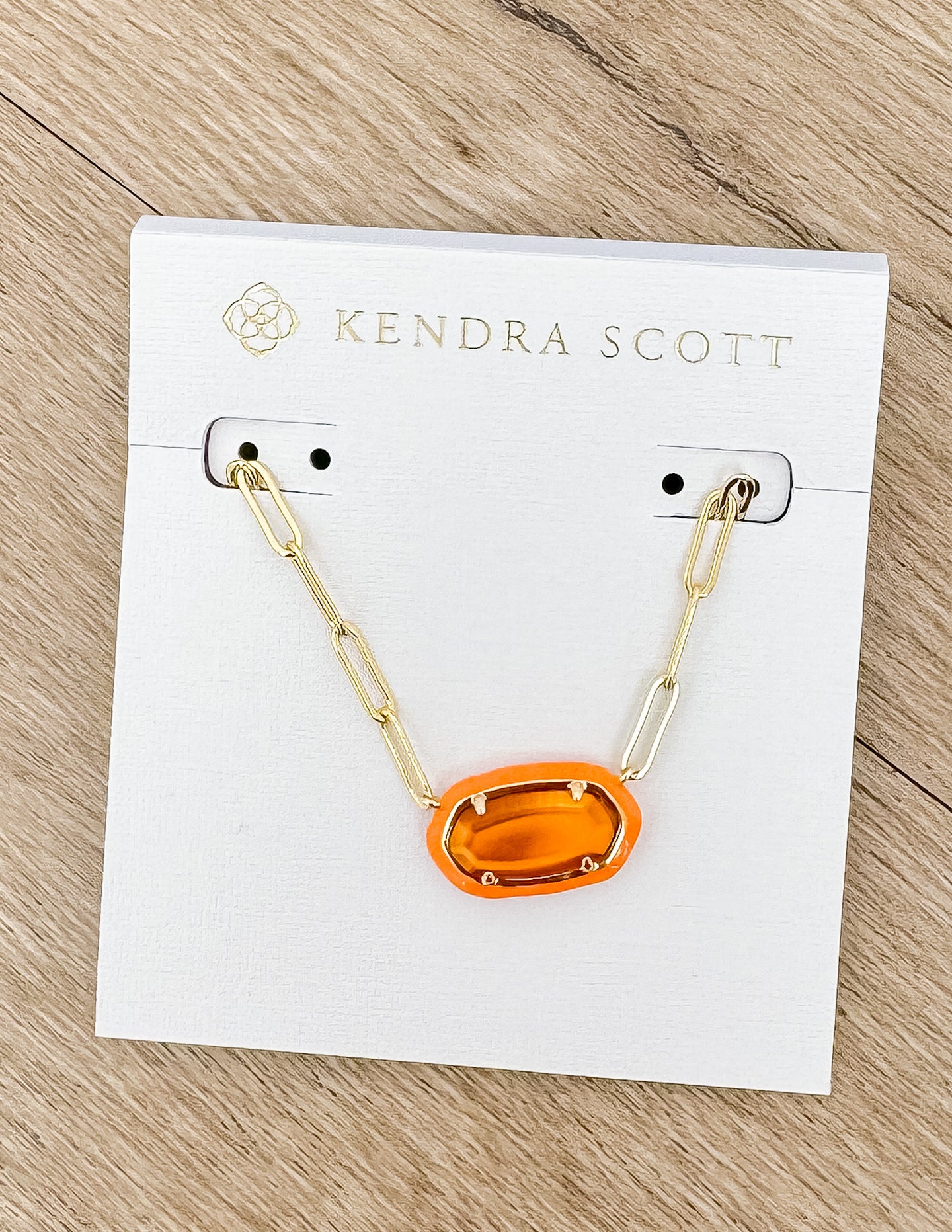 Kendra Scott Elisa Enml Frame Prclp Necklace in Gold/Papaya MOP