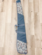 Load image into Gallery viewer, Burlebo Single Rifle Case in Classic Deer Camo