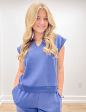 Load image into Gallery viewer, Southern Shirt Women&#39;s AstroKnit V Neck SS Top in Windsor