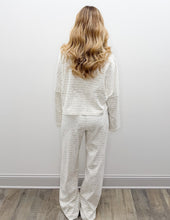 Load image into Gallery viewer, Southern Shirt Co. On The Line LS Top in Driftwood