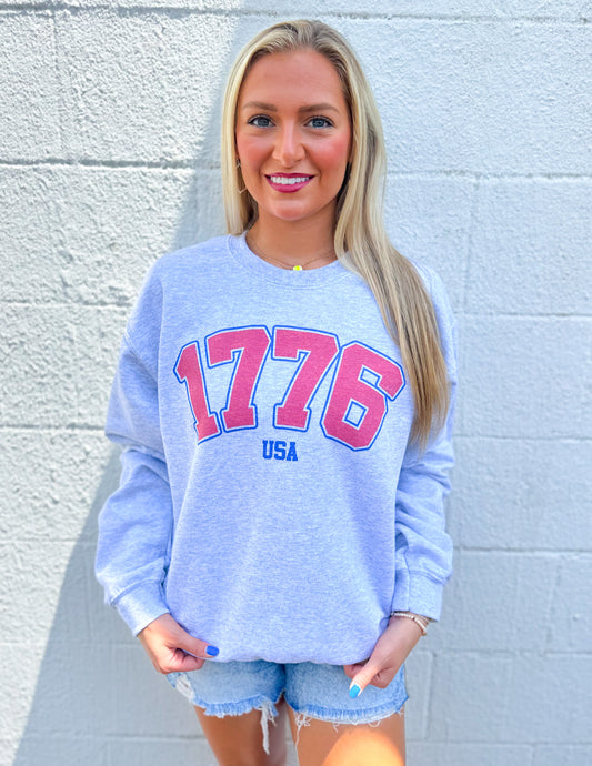 1776 USA Oversized Graphic Sweatshirt