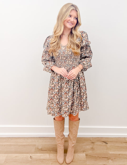 I Believe You Vintage Flower Smock Detail Mini Dress