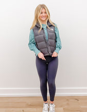 Load image into Gallery viewer, The North Face Women&#39;s Hydrenalite Down A-Line Vest in TNF Black