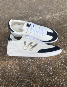 Vintage Havana Crisp 7 Sneaker