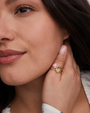 Load image into Gallery viewer, Kendra Scott Mallory Rose Ring Set in Gold Blush Ivory MOP