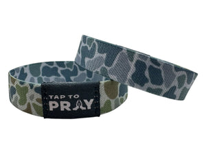 Versible River Rock Camo Moss & Slate Tap to Pray Wristband