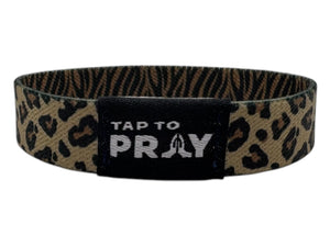 Versible Safari Leopard Tap to Pray Wristband