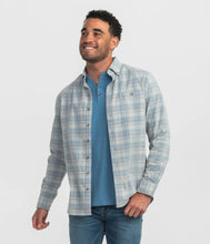 Load image into Gallery viewer, Southern Shirt Co. Braxton Lightweight Cord Flannel Skyline