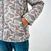 Load image into Gallery viewer, Burlebo Youth Puffer Jacket in Classic Deer Camo
