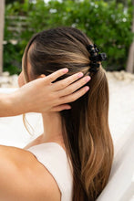 Load image into Gallery viewer, Teleties Classic Small Hair Clip in Jet Black