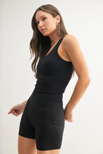 Load image into Gallery viewer, Classic Champion Seamless Ribbed Tank Top in Black