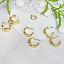 Load image into Gallery viewer, Pretty Girls Special Edition Textured Hoop Gold Earrings Set