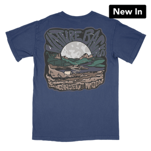 Nature Backs Chasing the Moon SS Tee