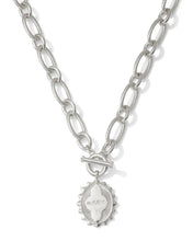 Load image into Gallery viewer, Kendra Scott Mama Link Chain Necklace in Silver
