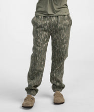 Load image into Gallery viewer, Southern Shirt Co. Men's Campfire Sweatpants in Tree Bark