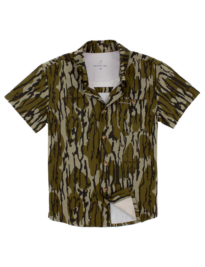 Properly Tied Boys Sportsman Field Mossy Oak Shirt in Original Bottomland