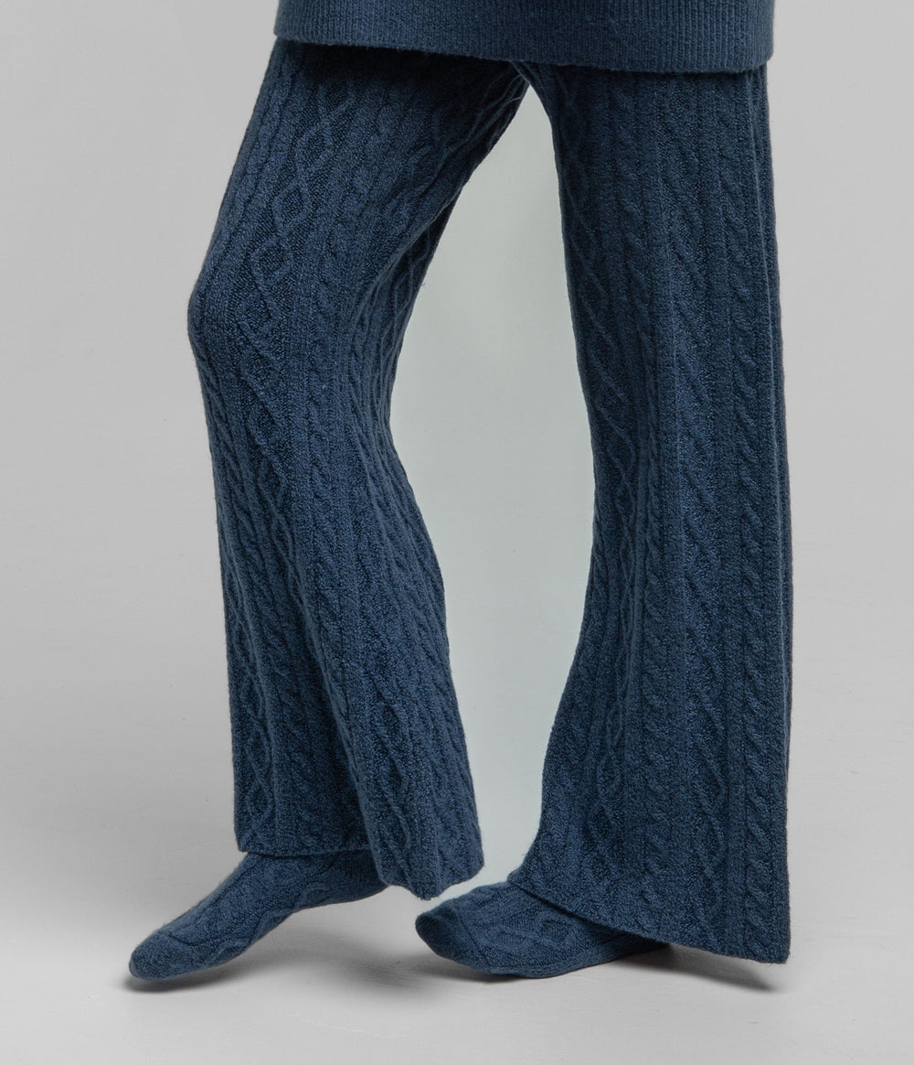 Southern Shirt Co. Cable Knit Socks in Windsor
