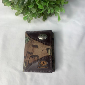 Mossy Oak Canvas Trifold Wallet