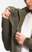 Load image into Gallery viewer, The North Face Women&#39;s Carto Tri Jacket - New Taupe Green